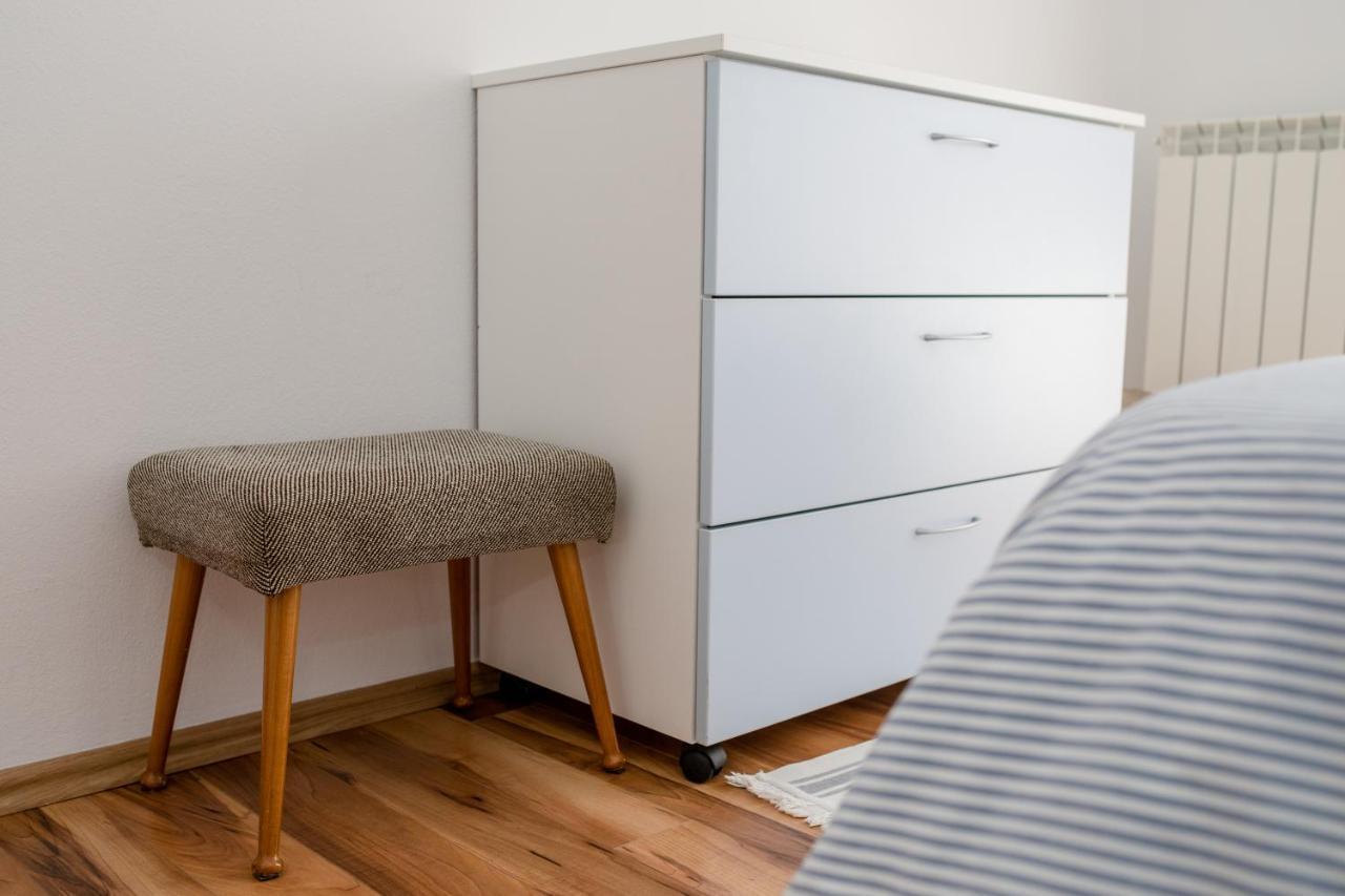 Apartmani Marica Beg Palit ภายนอก รูปภาพ