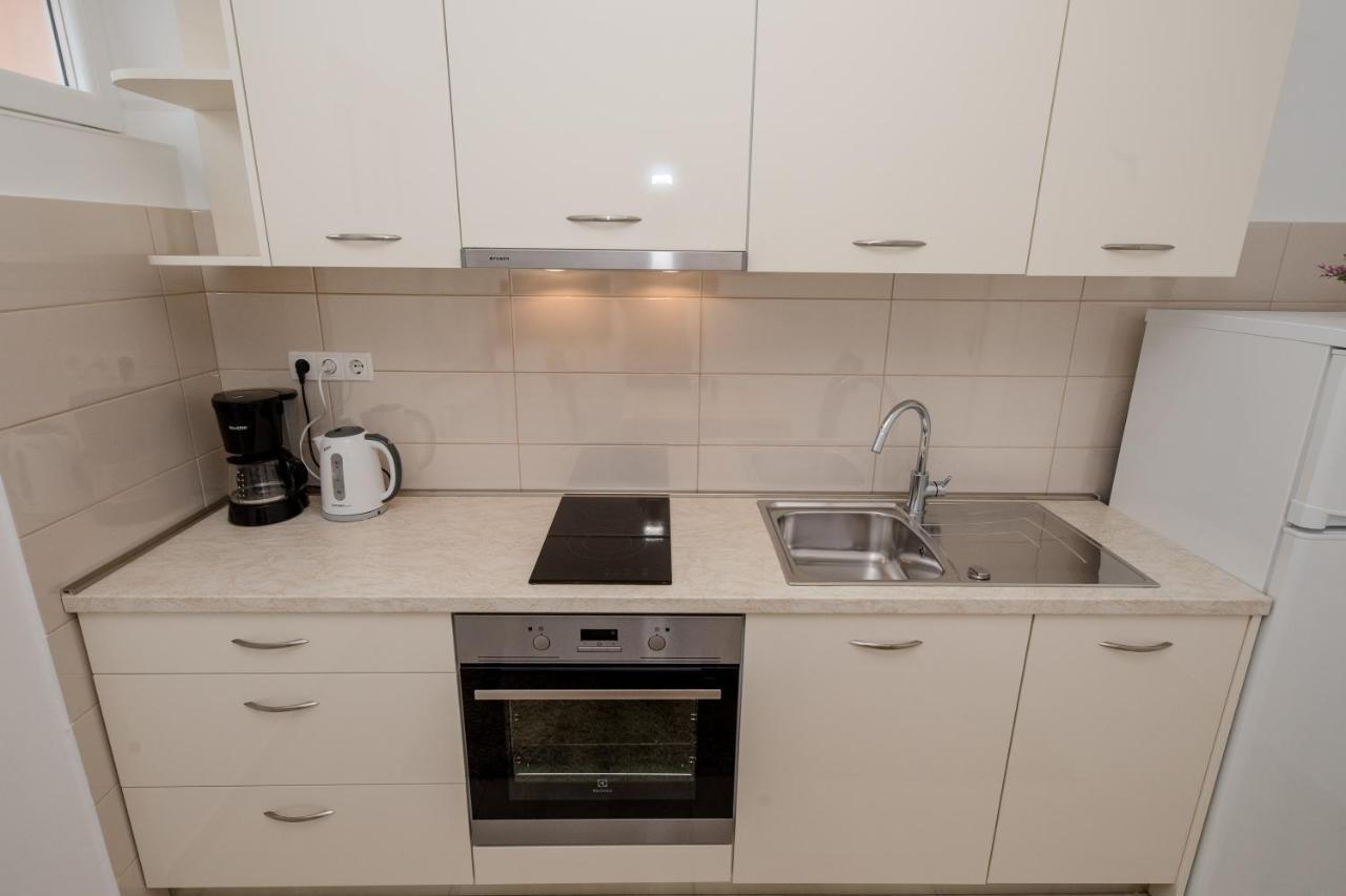 Apartmani Marica Beg Palit ภายนอก รูปภาพ