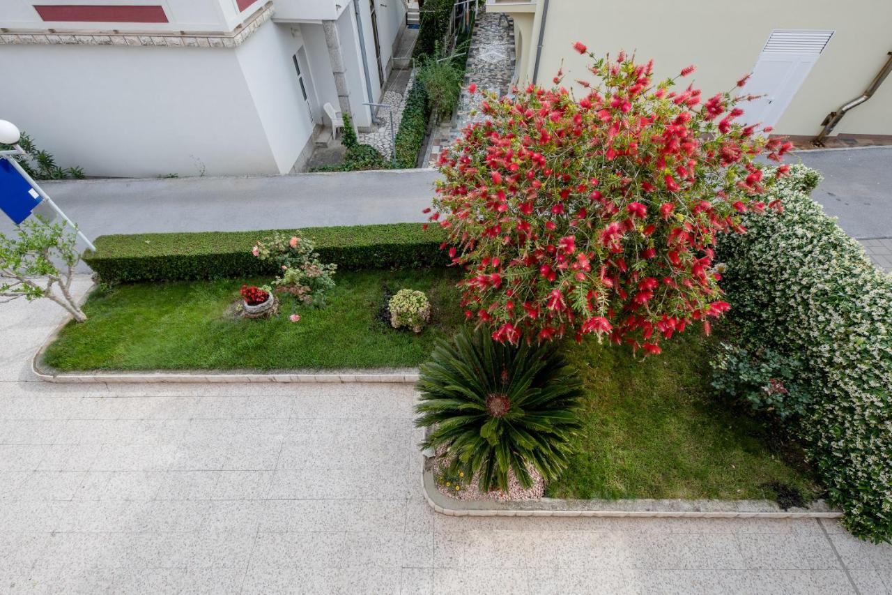 Apartmani Marica Beg Palit ภายนอก รูปภาพ
